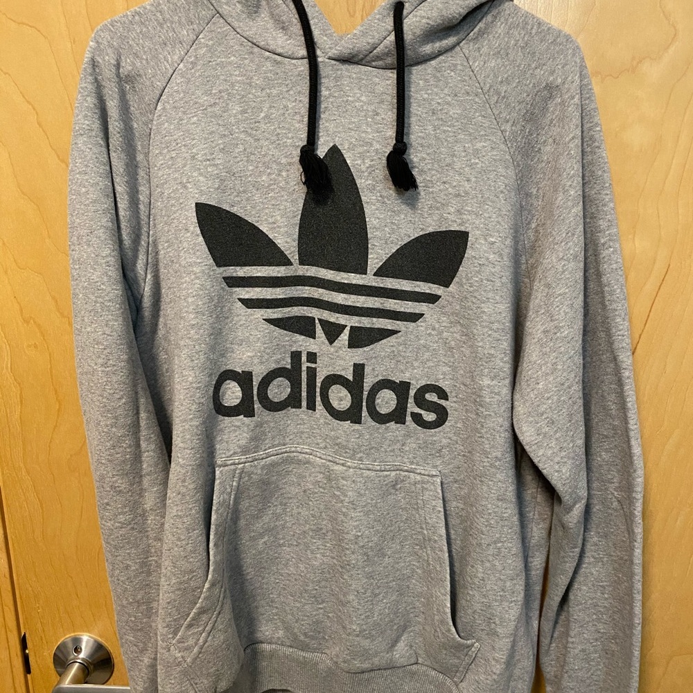 Adidas Sweatshirt